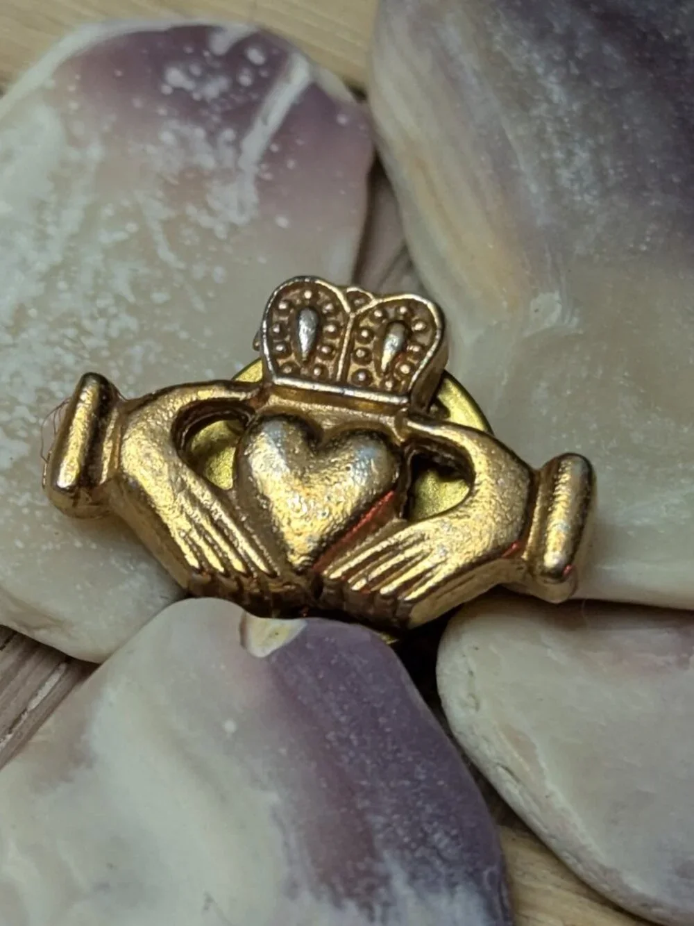 Crown Heart And Hands claddagh Tie Pin Men's Jewelry Gold Tone